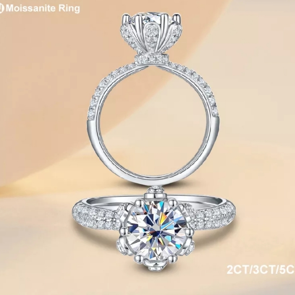 Certified Stunning Classic Round Moissanite Engagement Ring